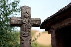 Combret, en parcourant le village, croix de chemin (12)