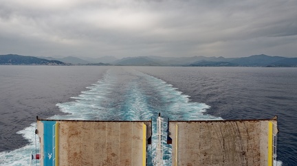 Près d'Ajaccio , voyage en ferry (2A)