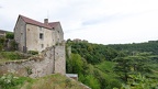 Château-Chalon, en parcourant le village (39)