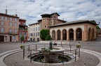 Gaillac, la place du Griffoul (81)
